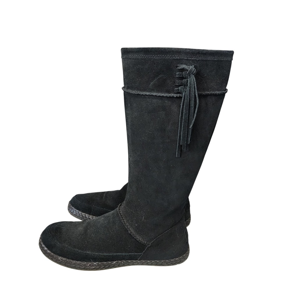 UGG Emerie Knee High Flat Boots Black Genuine Suede Tassel Charm Size 8 Boho